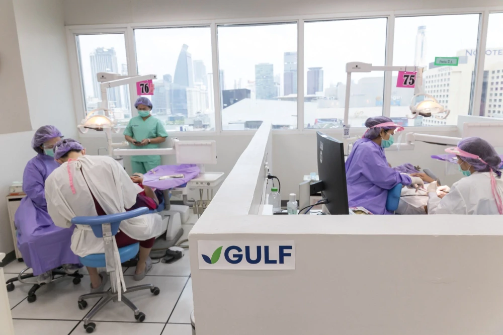 GULF Supports Thailand's Dental Public Health with THB 4.5 Million Vehicle Donation ‘GULF Sparks Smiles’ Reaches More Than 9,300 People Across Thailand in Six Years — photo 4