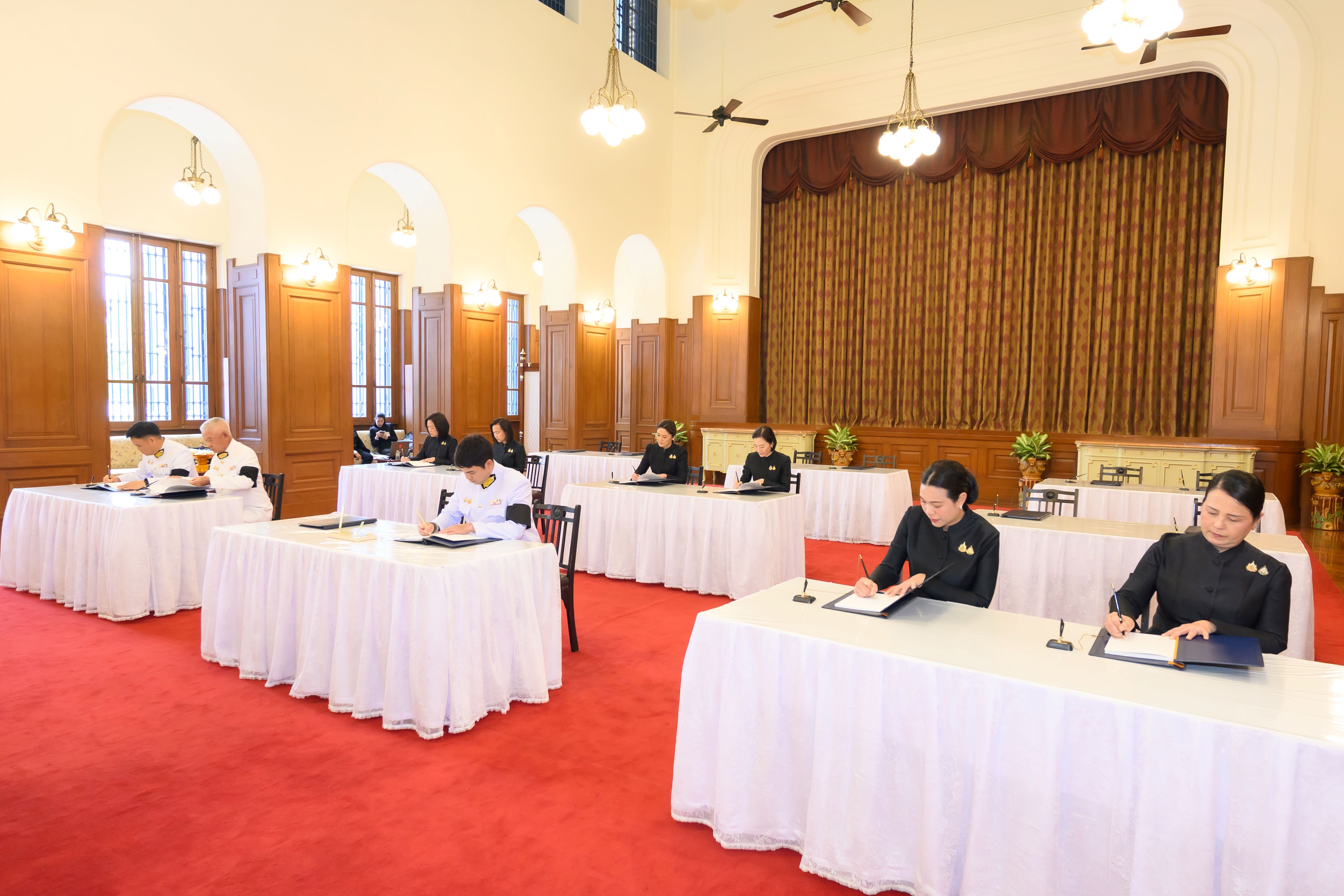 GULF Pays Homage and Signs Condolence Book in Remembrance of Her Royal Highness Princess Bajrakitiyabha Narendiradebyavati Kromluangrajasarini Siribajra Mahavajrarajadhita — photo 1