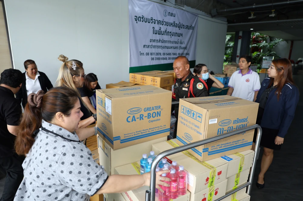 GULF Continues ‘GULF Care’ Mission with THB 1 Million in Recovery Supplies, Helping Bangkok Communities Rebuild After Flooding — photo 3
